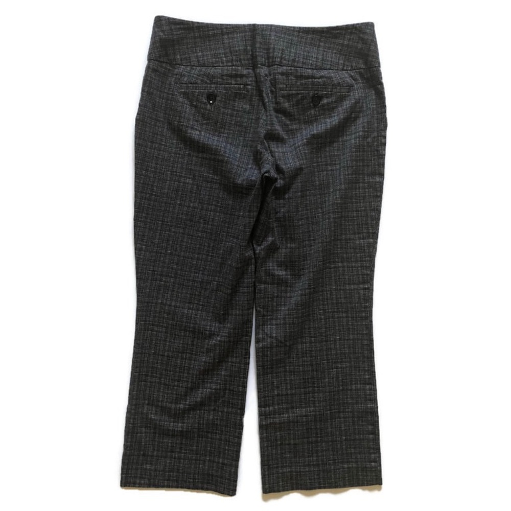 Express Design Studio Blk/White Editor Capri Pants - image 3